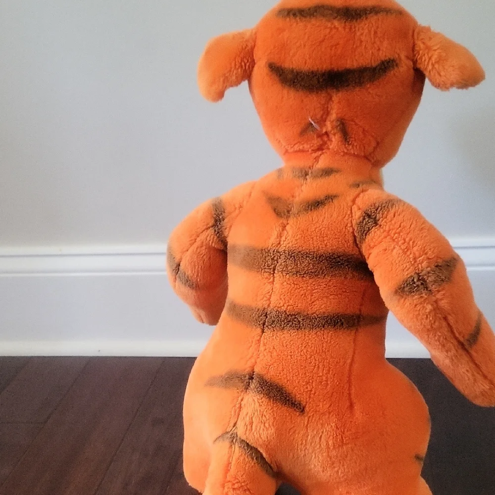 Mattel Plush Tigger Toy - Orange and Cream - Picture 2 of 6